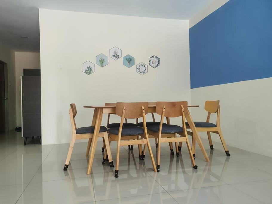 Manhattan Condo Ipoh With Water Park And Pool View Exterior photo