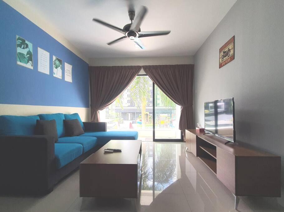 Manhattan Condo Ipoh With Water Park And Pool View Exterior photo