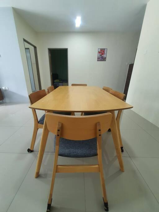Manhattan Condo Ipoh With Water Park And Pool View Exterior photo