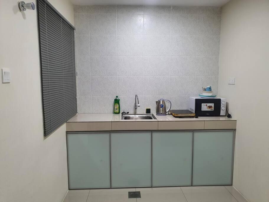 Manhattan Condo Ipoh With Water Park And Pool View Exterior photo